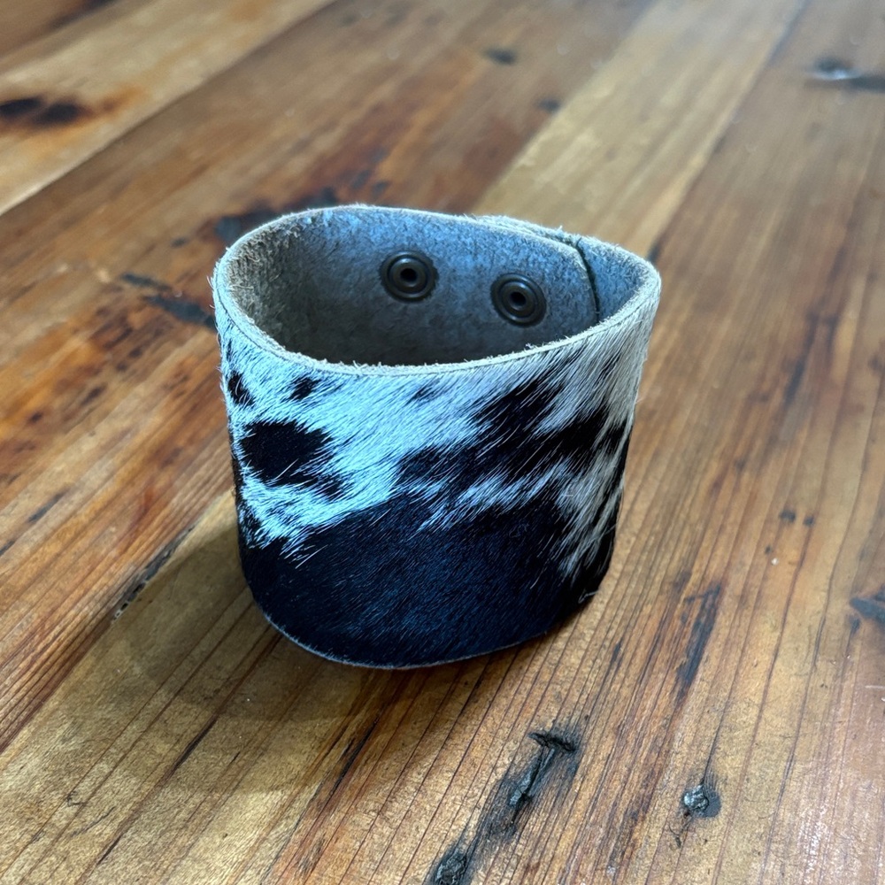 Cowhide Snap Cuff Bracelet in Black and White